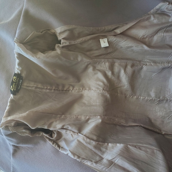 Classy & Original Design Coat - Picture 4 of 5